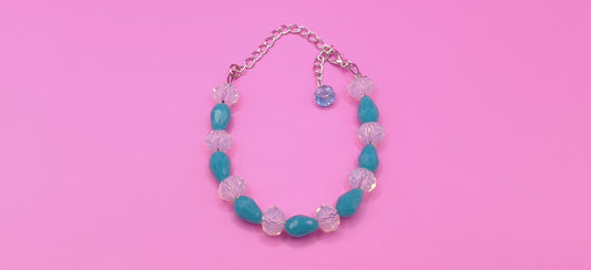 Βραχιόλι με τυρκουάζ και διάφανες χάντρες