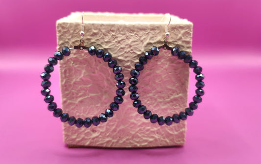 Σκουλαρίκια με μαύρες γυάλινες χάντρες