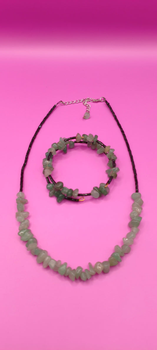 Σετ κολιέ βραχιόλι με πράσινες ακανόνιστες πέτρες