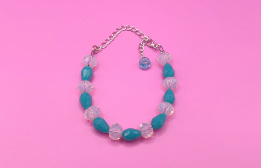 Βραχιόλι με τυρκουάζ και διάφανες χάντρες