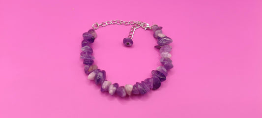 Βραχιόλι με μωβ χάντρες