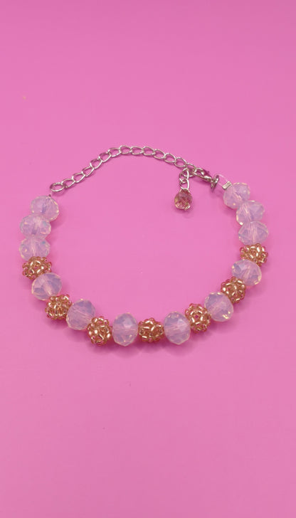 Βραχιόλι με διάφανες και χρυσές χάντρες