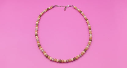 Κοντό χειροποίητο κολιέ με μικρές γυάλινες χάντρες