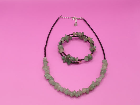 Σετ κολιέ βραχιόλι με πράσινες ακανόνιστες πέτρες