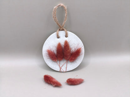 Τσιμεντένιο διακοσμητικό τοίχου με αποξηραμένα pampas